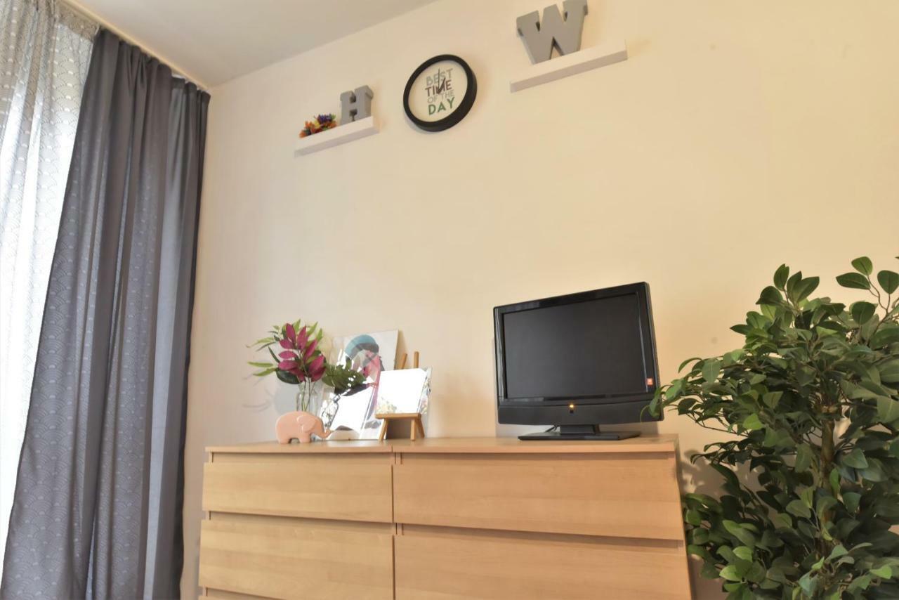 Hello Warsaw! Calm Artistic City Center Apartment Exterior photo